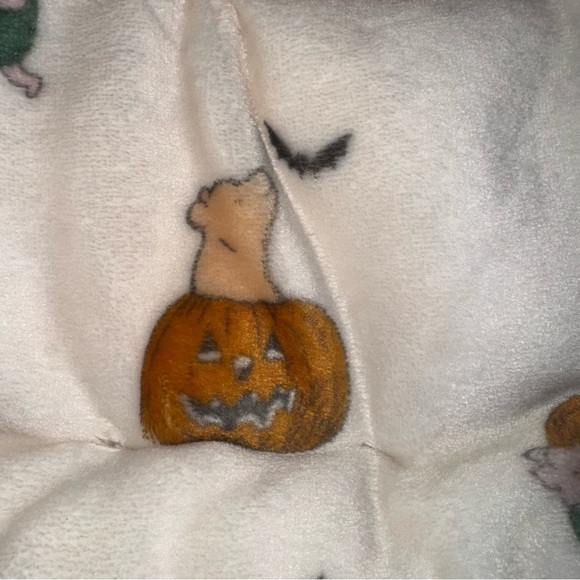 Disney Classic Winnie The Pooh Halloween Baby Blanket Eeyore Piglet New Pumpkin - Picture 11 of 11